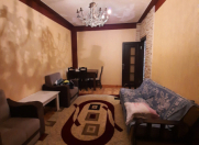 Satılır 2 otaqlı 65 m2 köhnə tikili 8 mkr