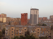 İcarəyə verilir 2 otaqlı 65 m2 köhnə tikili Zərifə Əliyeva adına park