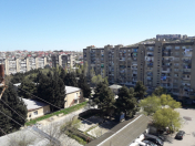 Satılır 4 otaqlı 100 m2 köhnə tikili Qaraçuxur