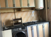 İcarəyə verilir 2 otaqlı 56 m2 köhnə tikili 9 mkr