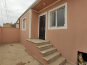 Satılır 3 otaqlı 0.8 m2 həyət evi Binəqədi