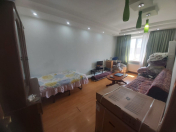 Satılır 5 otaqlı 72 m2 köhnə tikili İnşaatçılar m.