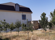 Satılır 8 otaqlı 550 m2 həyət evi Novxanı