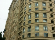 İcarəyə verilir 3 otaqlı 120 m2 yeni tikili Nizami m.