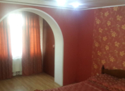 İcarəyə verilir 2 otaqlı 60 m2 köhnə tikili Gəncə