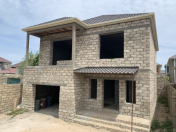 Satılır 5 otaqlı 260 m2 həyət evi Binə