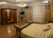 İcarəyə verilir 4 otaqlı 240 m2 yeni tikili Azərbaycan Dillər Universiteti