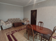 İcarəyə verilir 1 otaqlı 64 m2 yeni tikili 7 mkr