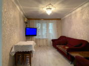 Satılır 2 otaqlı 50 m2 köhnə tikili Bakı Dövlət Universiteti