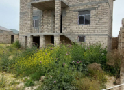 Satılır 9 otaqlı 360 m2 həyət evi Qala