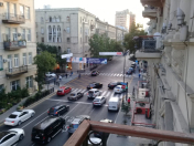 İcarəyə verilir 3 otaqlı 100 m2 köhnə tikili 28 May m.