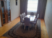 Satılır 6 otaqlı 220 m2 həyət evi Y.Ramana