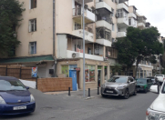 Satılır 2 otaqlı 55 m2 köhnə tikili Bakı Dövlət Universiteti