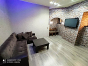 İcarəyə verilir 2 otaqlı 50 m2 köhnə tikili İçəri Şəhər m.