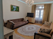 Satılır 2 otaqlı 60 m2 köhnə tikili Bakıxanov