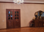 Satılır 3 otaqlı 137 m2 yeni tikili Qələbə dairəsi