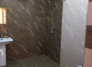 Satılır 5 otaqlı 220 m2 həyət evi Masazır