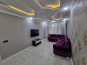 Satılır 4 otaqlı 100 m2 köhnə tikili Xalqlar Dostluğu m.