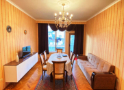 İcarəyə verilir 3 otaqlı 100 m2 köhnə tikili 28 May m.