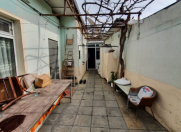 Satılır 4 otaqlı 200 m2 həyət evi Bakıxanov