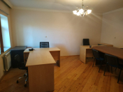 İcarəyə verilir 6 otaqlı 180 m2 ofis Nəsimi m.