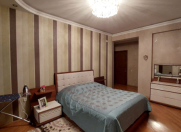 Satılır 3 otaqlı 130 m2 yeni tikili 1 mkr