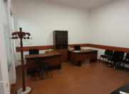 İcarəyə verilir 5 otaqlı 260 m2 ofis Şah İsmayıl Xətai m.