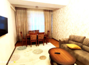 İcarəyə verilir 3 otaqlı 90 m2 yeni tikili 28 May m.