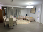 Satılır 4 otaqlı 180 m2 yeni tikili 28 May m.