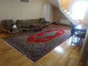 İcarəyə verilir 3 otaqlı 135 m2 bağ evi Kürdəxanı