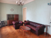 İcarəyə verilir 2 otaqlı 55 m2 köhnə tikili Fəvvarələr meydanı