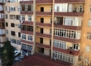 Satılır 2 otaqlı 65 m2 köhnə tikili 9 mkr