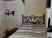 Satılır 3 otaqlı 60 m2 köhnə tikili Neapol dairəsi