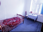 İcarəyə verilir 1 otaqlı 85 m2 köhnə tikili Nəriman Nərimanov m.