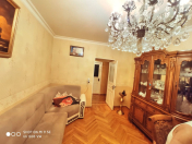 İcarəyə verilir 3 otaqlı 85 m2 köhnə tikili Gənclik m.
