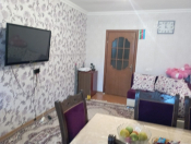 Satılır 3 otaqlı 65 m2 köhnə tikili Həzi Aslanov