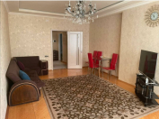 İcarəyə verilir 2 otaqlı 80 m2 köhnə tikili Əhmədli m.