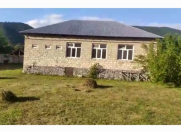 Satılır 3 otaqlı 140 m2 həyət evi Qax