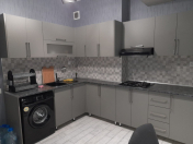 İcarəyə verilir 2 otaqlı 65 m2 yeni tikili 28 May m.