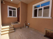 Satılır 2 otaqlı 100 m2 həyət evi Binəqədi