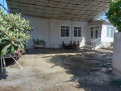 Satılır 7 otaqlı 200 m2 həyət evi 6 mkr