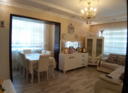 Satılır 3 otaqlı 90 m2 köhnə tikili Həzi Aslanov