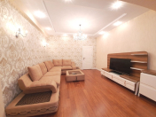 İcarəyə verilir 3 otaqlı 120 m2 yeni tikili 28 May m.