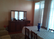 Satılır 4 otaqlı 140 m2 həyət evi Şəki