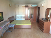 Satılır 1 otaqlı 33 m2 köhnə tikili Neftçilər metrosu