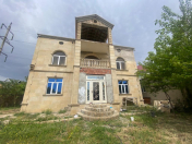 Satılır 6 otaqlı 390 m2 həyət evi Masazır