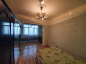 Satılır 2 otaqlı 70 m2 köhnə tikili 8 mkr