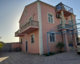 Satılır 6 otaqlı 240 m2 həyət evi Binə