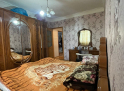 Satılır 5 otaqlı 140 m2 köhnə tikili Xalqlar Dostluğu m.