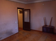 Satılır 1 otaqlı 35 m2 köhnə tikili Bakıxanov